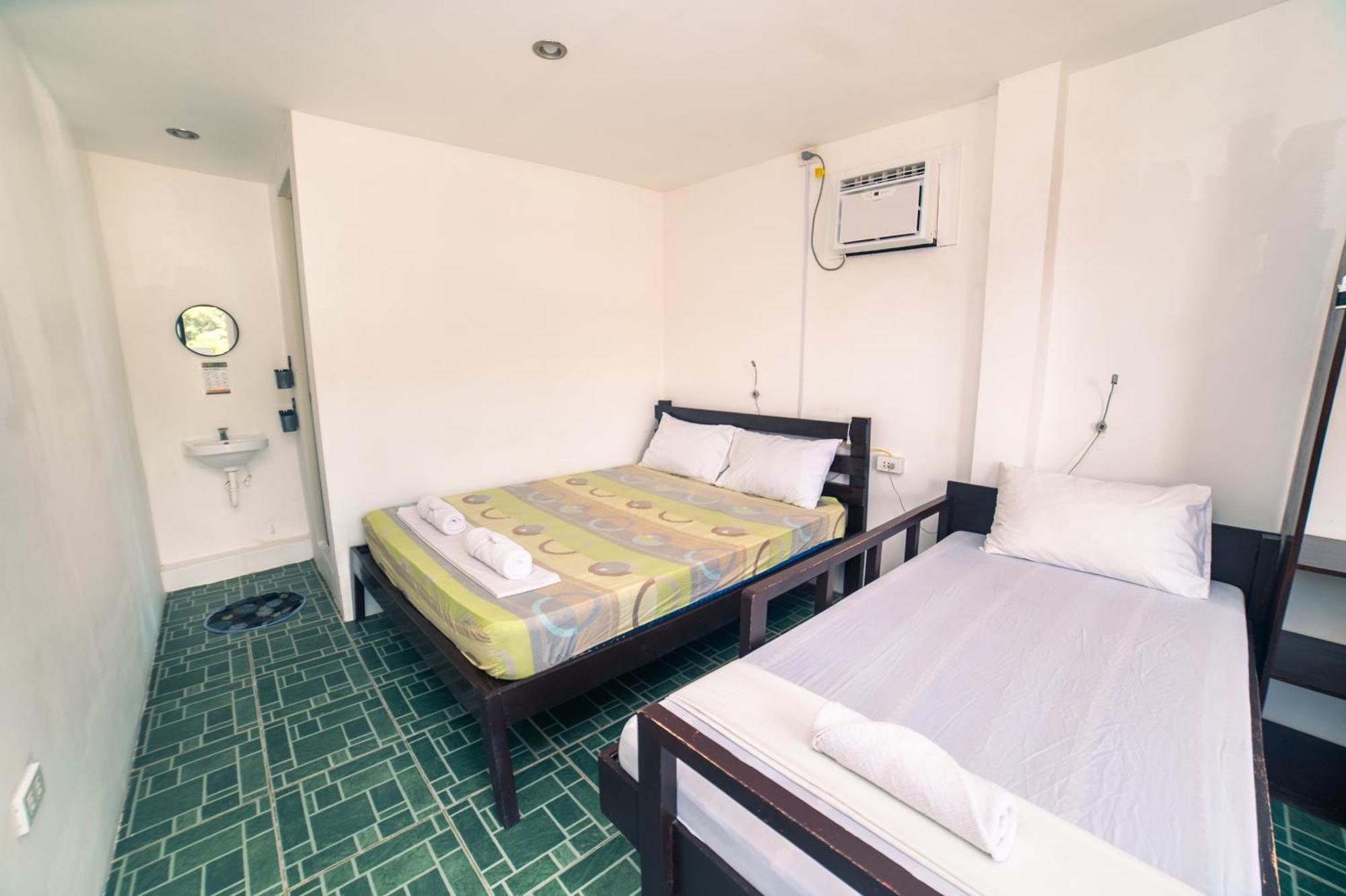 Chill Out Hostel *